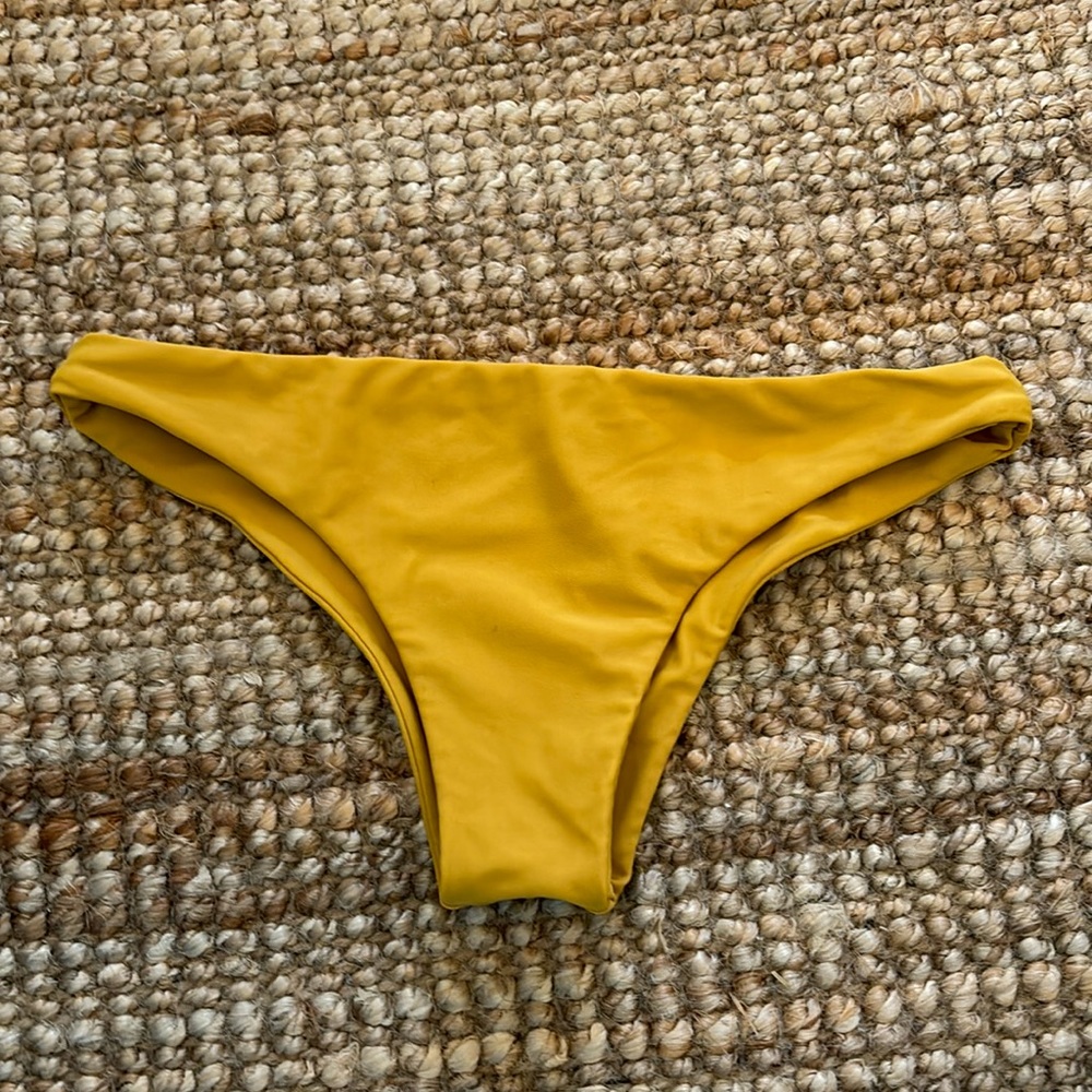 Juillet bikini bottoms, size small